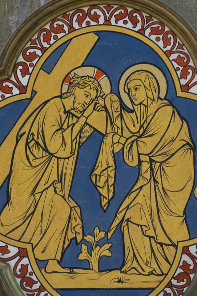 Veronica wipes Jesus' face - Catholic stock images - Photo by Joan Sutter