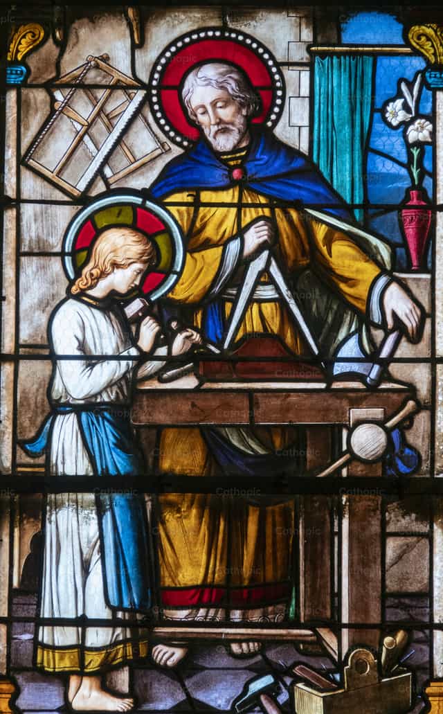 Jesús y San José trabajando - Banco de imágenes católicas - Fotografía por Joan Sutter