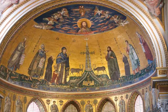 Ábside da Arquibasílica do Santíssimo Salvador - Imagens católicas de stock - Foto de Matteo Cavallone