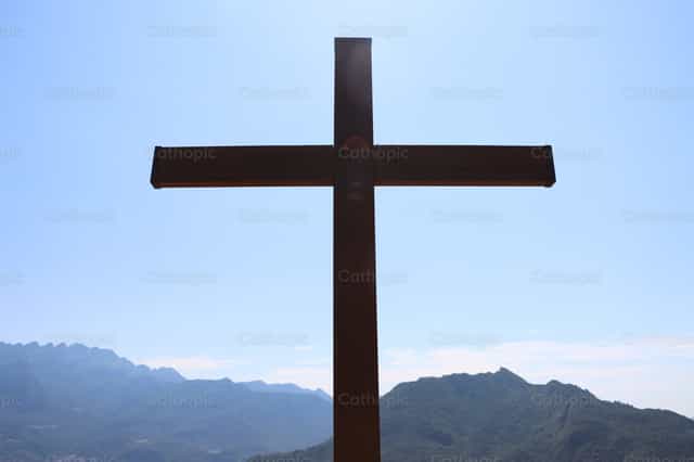 十字架 - 天主教图库图片 - 摄影： Frames Cristianos