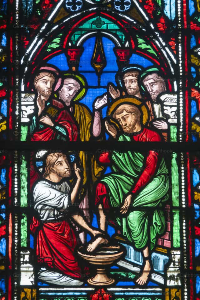 Jesucristo lavando los pies de los Apóstoles - Banco de imágenes católicas - Fotografía por Joan Sutter