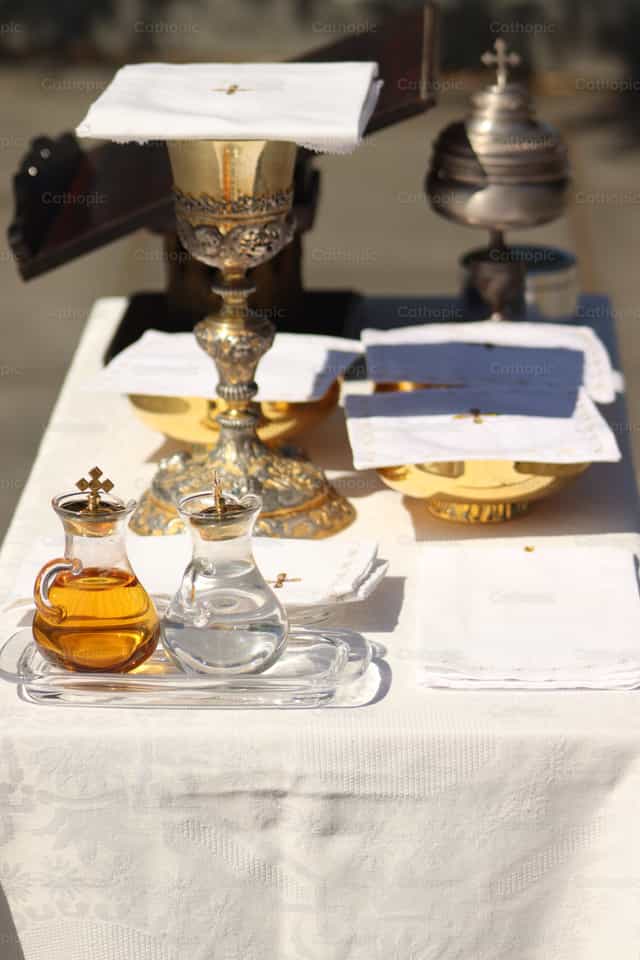 Przedmioty liturgiczne - Katolickie zdjęcia stockowe - Zdjęcie: Rodrigo De Miguel