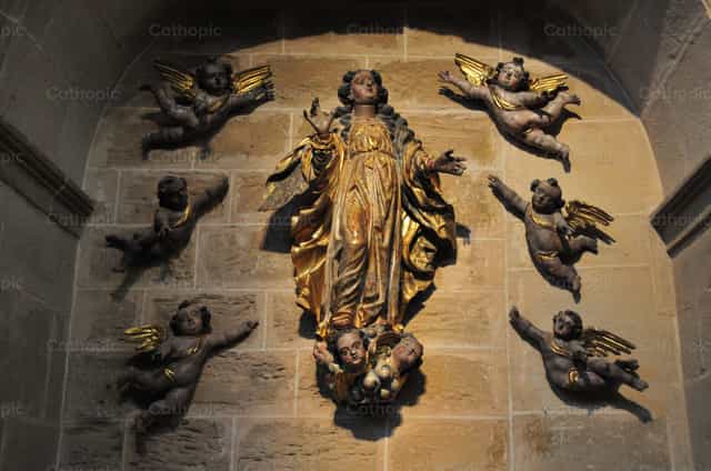 Grupo de la Asunción - Banco de imágenes católicas - Fotografía por Alberto Díez