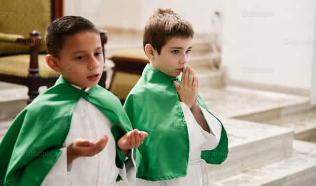 Prière - Images catholiques de stock - Photo de Carolina BR