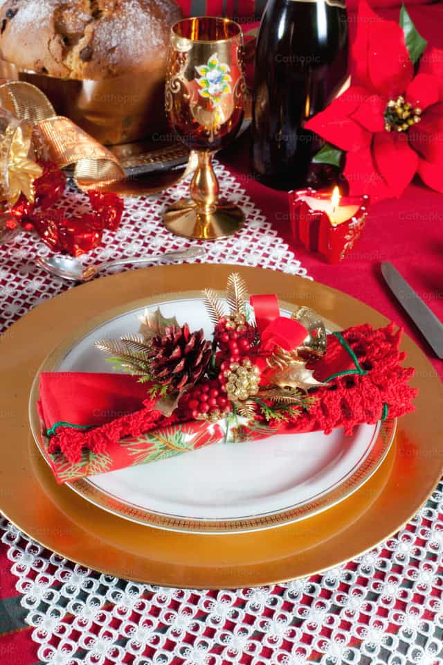 Mesa decorada para la cena de Navidad - Banco de imágenes católicas - Fotografía por Antonio Gravante
