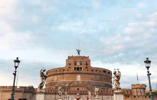 Castillo de Sant'Angelo en Roma, Italia - Banco de imágenes católicas - Fotografía por Antonio Gravante