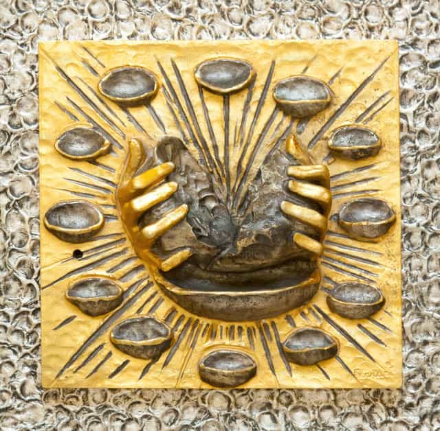 Puerta del Sagrario - Banco de imágenes católicas