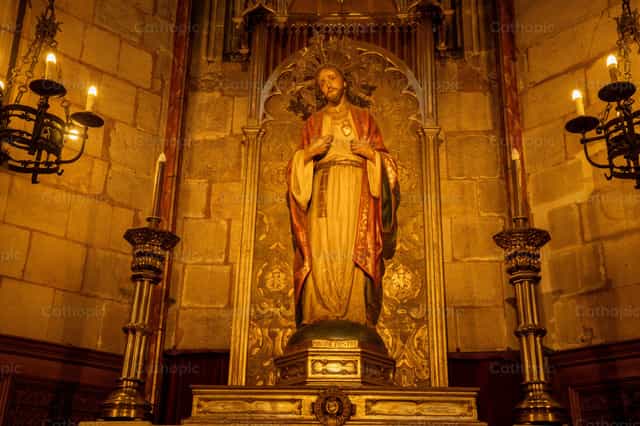 Sagrado Corazón de Jesus - Banco de imágenes católicas