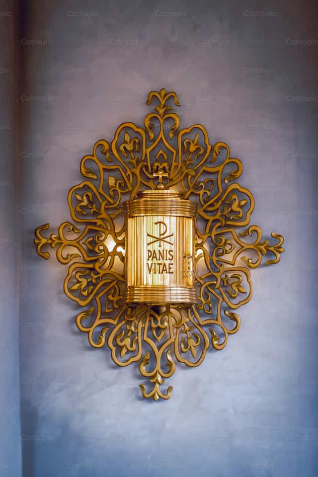 Sagrario - Banco de imágenes católicas - Fotografía por Javier Bastidas