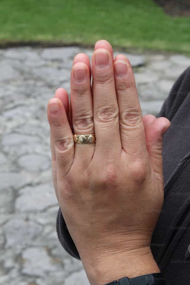Sister in prayer - Catholic stock images