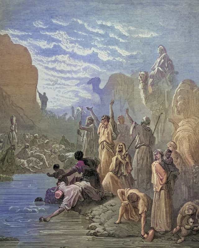 Moisés saca agua de la roca - Banco de imágenes católicas