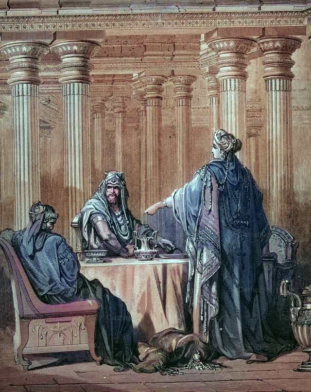 Esther se enfrenta a Amán - Banco de imágenes católicas