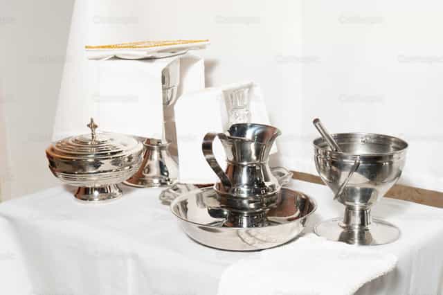 Vasos Sagrados - Banco de imágenes católicas - Fotografía por Clina CG