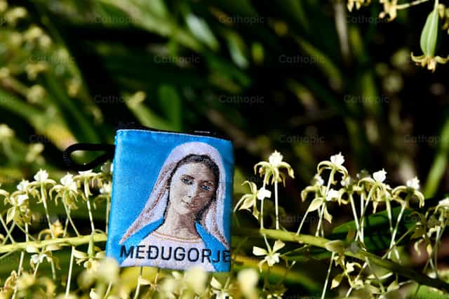 Nossa Senhora de Medjugorje - Imagens católicas de stock - Foto de Carolina BR