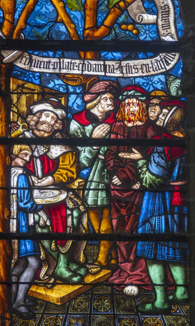 Jesús es condenado a muerte por Pilatos - Banco de imágenes católicas - Fotografía por Joan Sutter