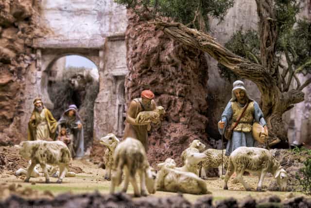 Shepherds - Catholic stock images - Photo by Julián Iglesias