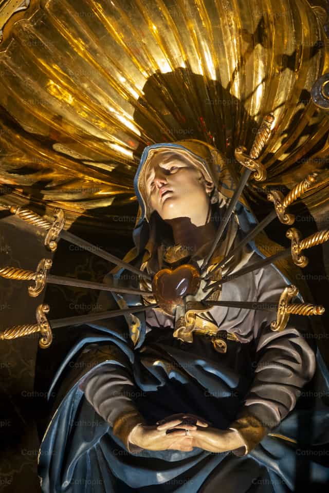 Nuestra Señora de los Dolores - Banco de imágenes católicas - Fotografía por Joan Sutter