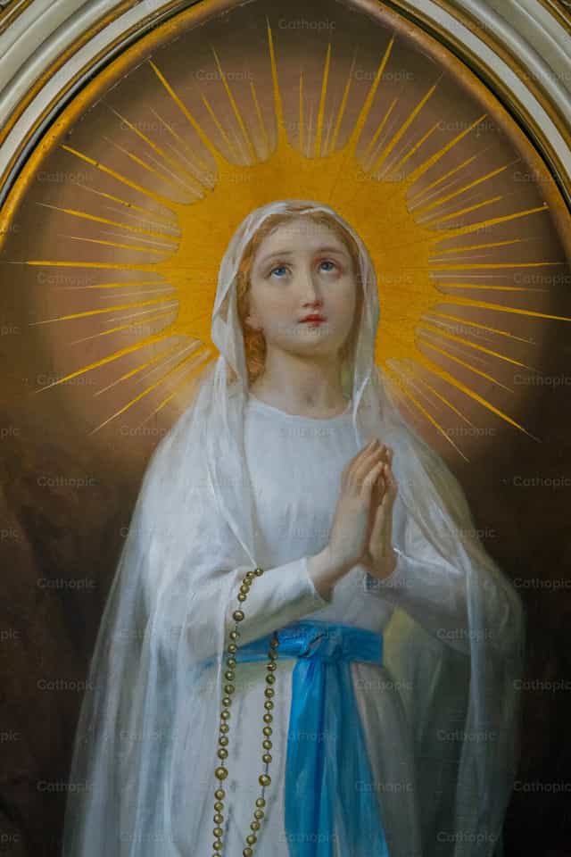 Lourdes-i Boldogasszony - Katolikus stockképek - Fotó: Joan Sutter
