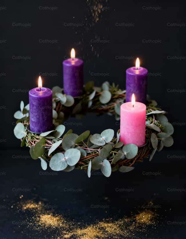Coroa do Advento - Imagens católicas de stock - Foto de God Designer