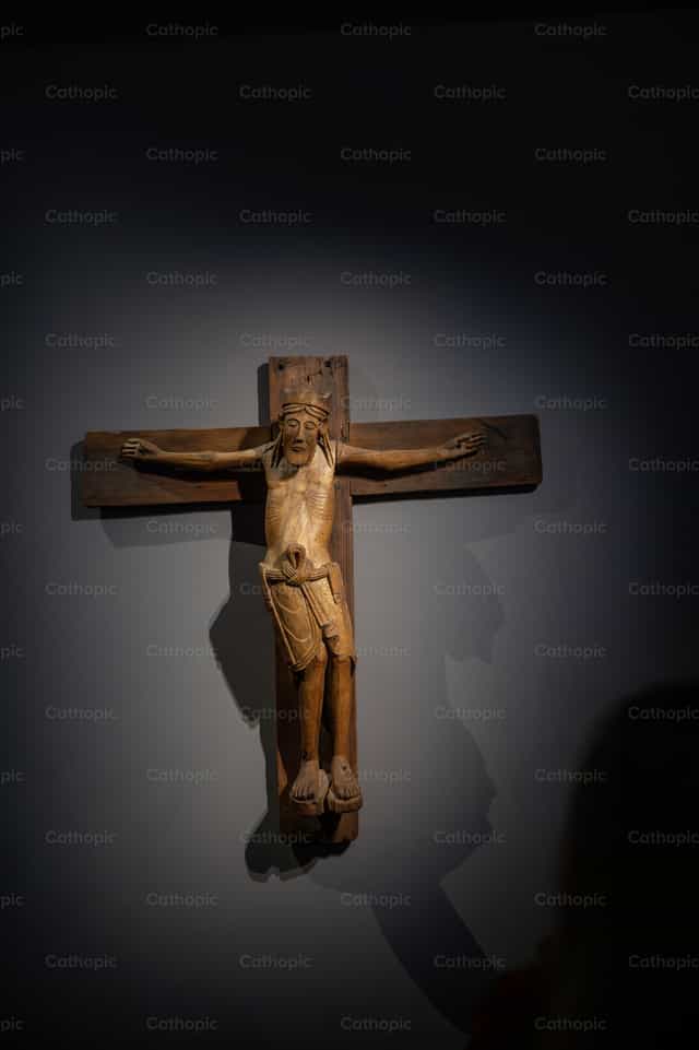 Jesus na Cruz - Imagens católicas de stock - Foto de Metod Perme