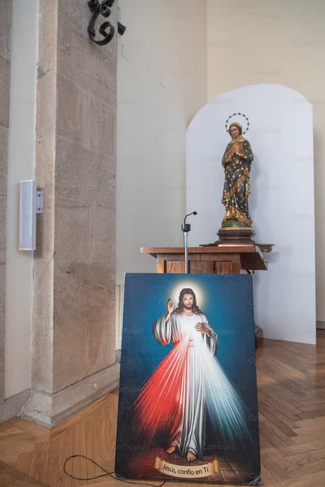 Imagen de la Divina Misericordia - Catholic stock images - Photo by Yandry Fernández Perdomo