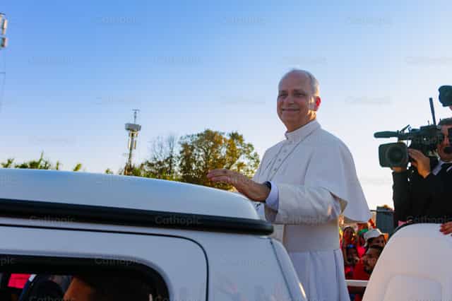 Sonrisa del Papa León XIV en el Jubileo - Banco de imágenes católicas - Fotografía por Miguel White