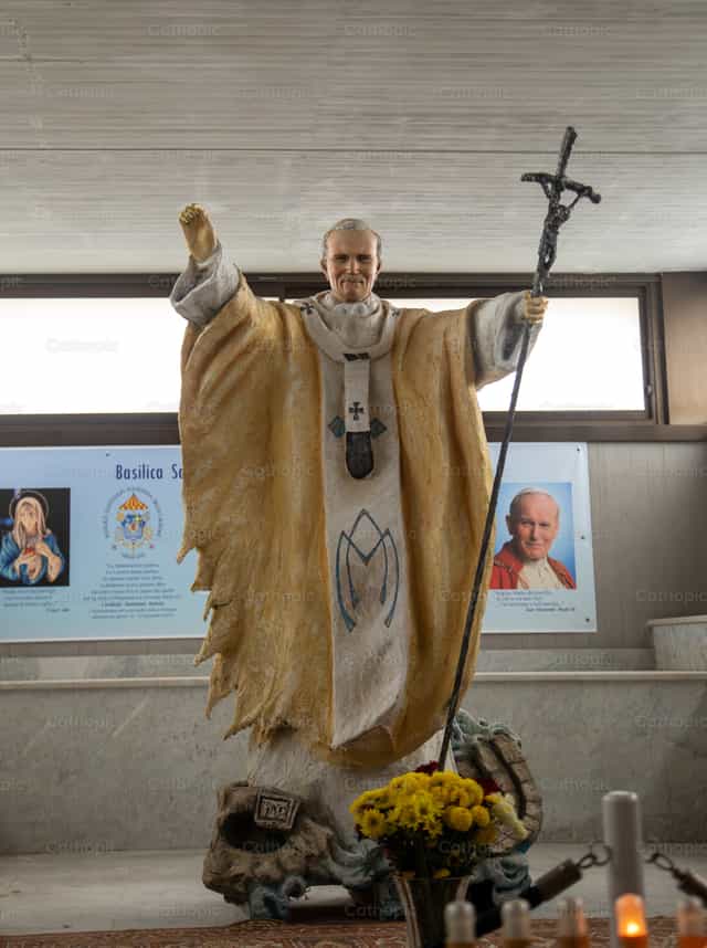 Image of Saint John Paul II - Catholic stock images - Photo by Yandry Fernández Perdomo
