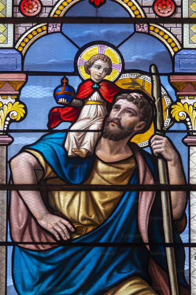 San Cristóbal sosteniendo al Niño Jesús - Banco de imágenes católicas - Fotografía por Joan Sutter
