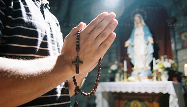 Dasal at Pananampalataya - Mga Catholic stock image - Larawan ni Noemí Márquez