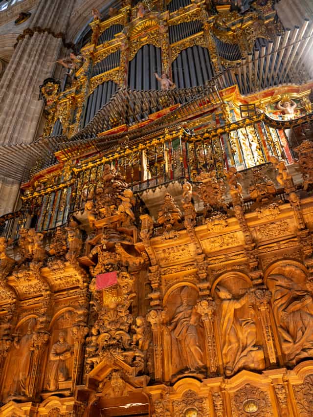 Órgano de Salamanca - Banco de imágenes católicas - Fotografía por Fr. Sebastian Munoz