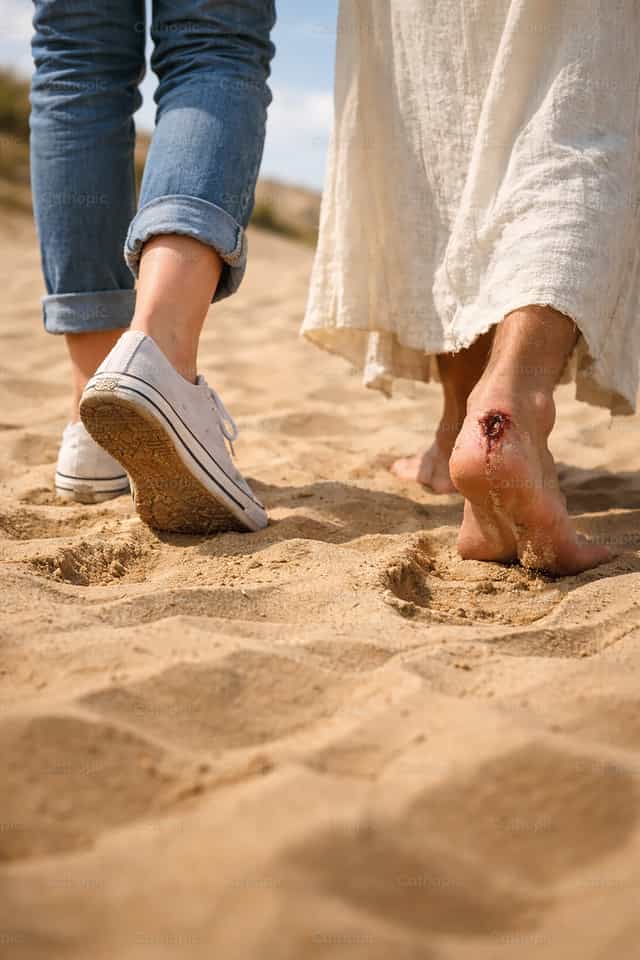 Camminare con Gesù - Immagini stock cattoliche