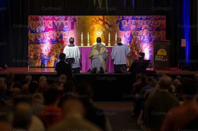 Adoration Mens Conference - Katholieke stockfoto's