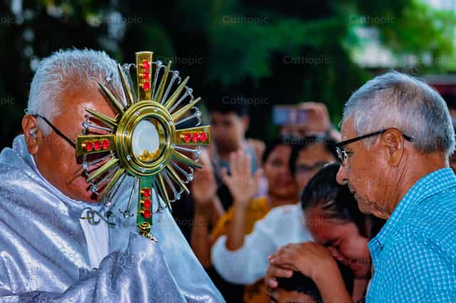 En ti confiamos, Señor - Banco de imágenes católicas