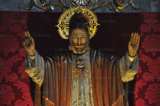 Sagrado Corazón de Jesús - Banco de imágenes católicas