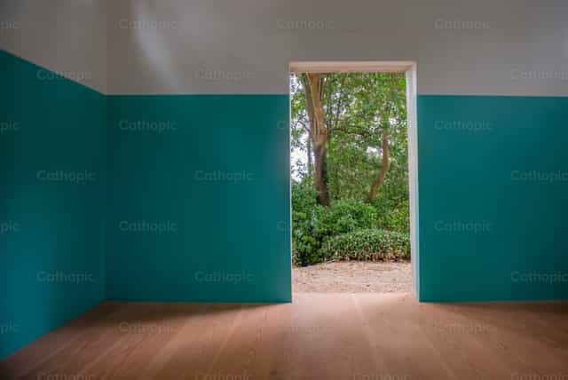 Conversion Gate - Catholic stock images - Photo by Pierluigi Palazzi