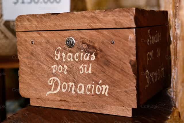 Dar con generosidad - Banco de imágenes católicas