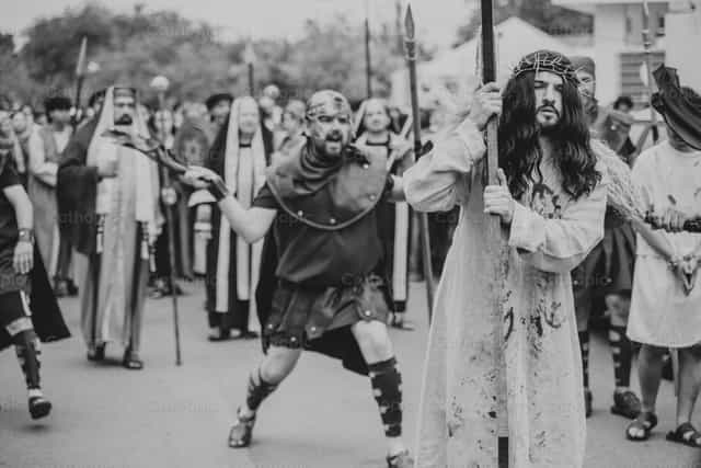 Representacion del Viacrucis - Banco de imágenes católicas - Fotografía por Gerardo Juarez