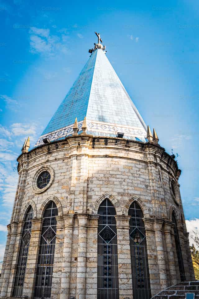 Santuario de la Virgen del Rocio - Banco de imágenes católicas - Fotografía por Javier Bastidas