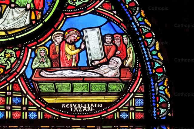 La resurrección de Lázaro - Banco de imágenes católicas - Fotografía por Zvonimir Atletić