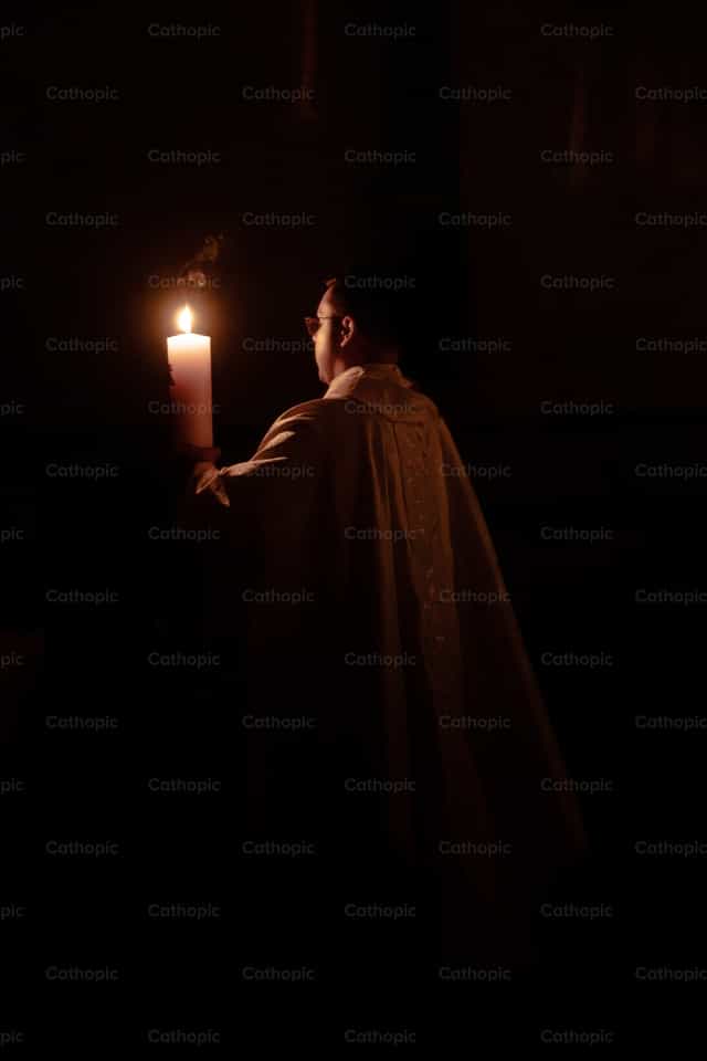 Vigilia Pascual - Banco de imágenes católicas - Fotografía por Gerardo Rodríguez