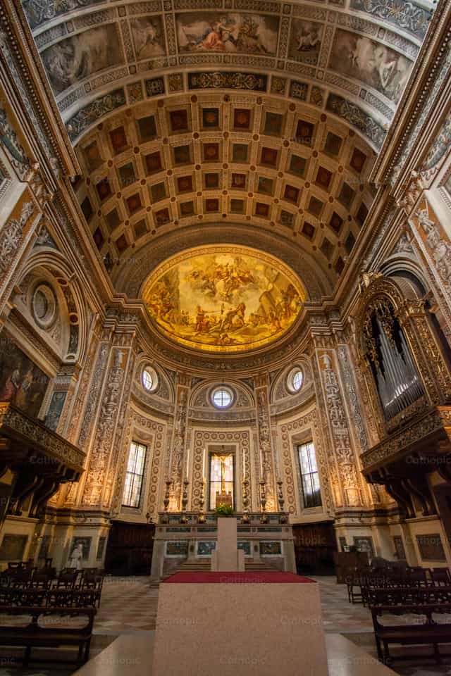 Basílica de San Andrés - Banco de imágenes católicas