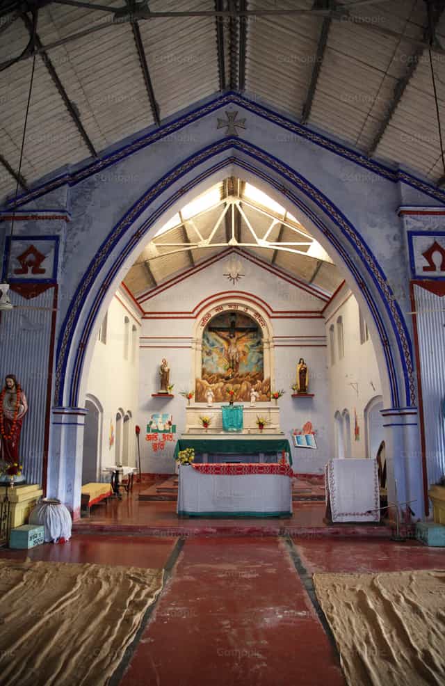 Iglesia católica en Basanti, Bengala Occidental, India - Banco de imágenes católicas - Fotografía por Zvonimir Atletić