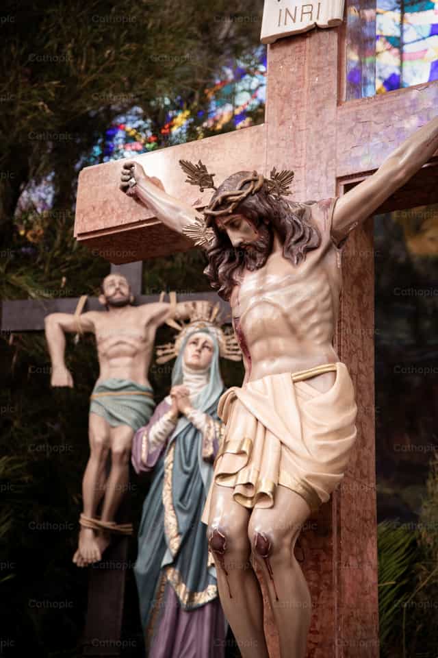 Cristo crocifisso - Immagini stock cattoliche - Foto di Carolina BR