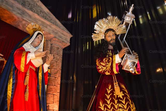 El camino del sacrificio y la redención - Banco de imágenes católicas - Fotografía por Jose Conejo Saenz
