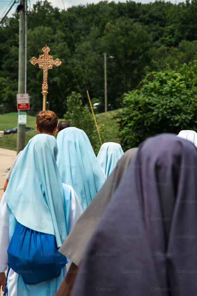 Seguidores - Banco de imágenes católicas - Fotografía por Erick Macek
