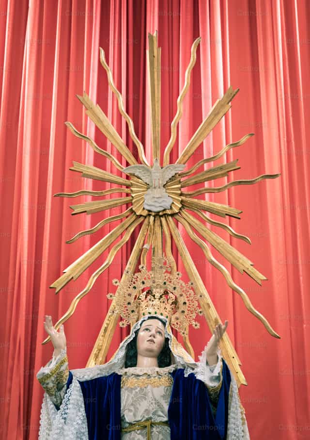 María en Pentecostés - Banco de imágenes católicas - Fotografía por Carolina BR