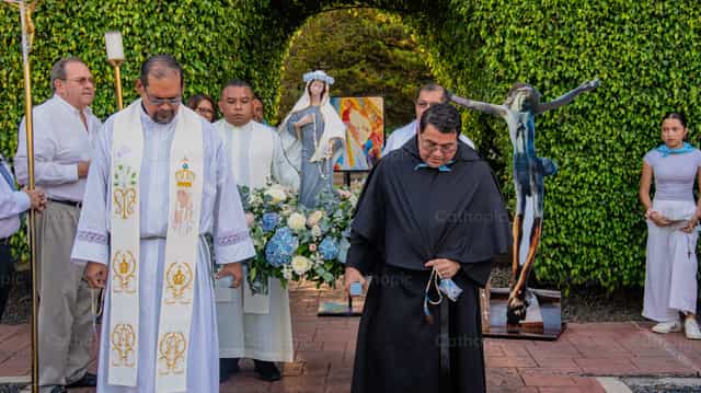 Maria, Madre della vocazione - Immagini stock cattoliche