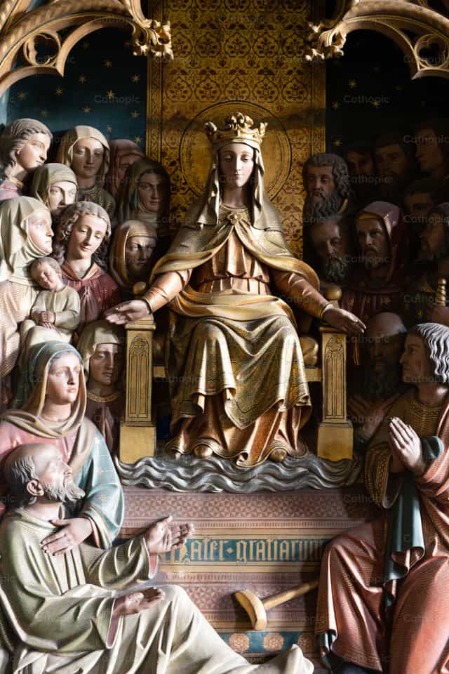 Reina del cielo - Banco de imágenes católicas - Fotografía por ku Bogu