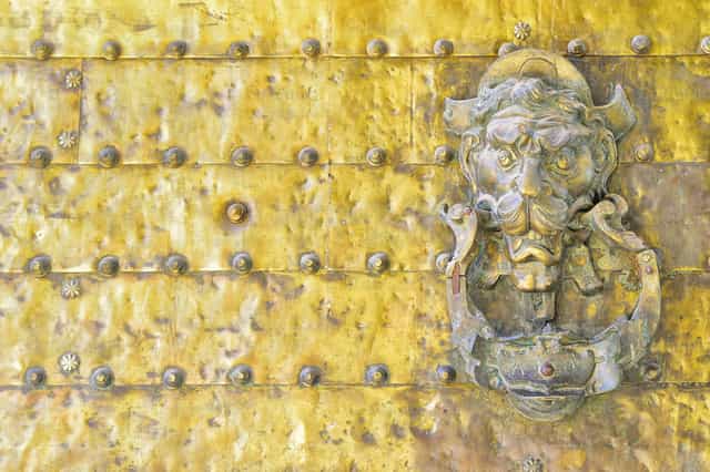 Porta Elaborada - Imagens católicas de stock