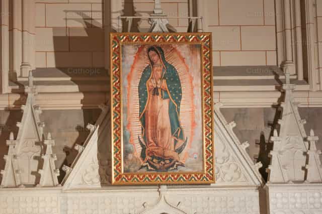 Pagpipinta ng Birhen ng Guadalupe - Mga Catholic stock image